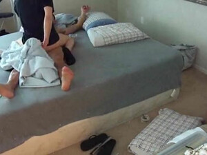 Сняли на видео свой 10-и минутный секс