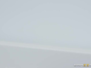 Тушь потекла от члена в ротике